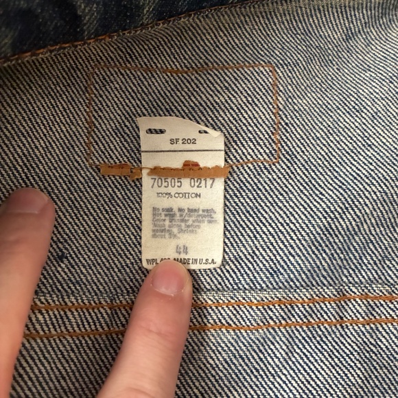 Vintage Levis Jean Jacket 70505 0217 - Size 44 - Picture 4 of 10